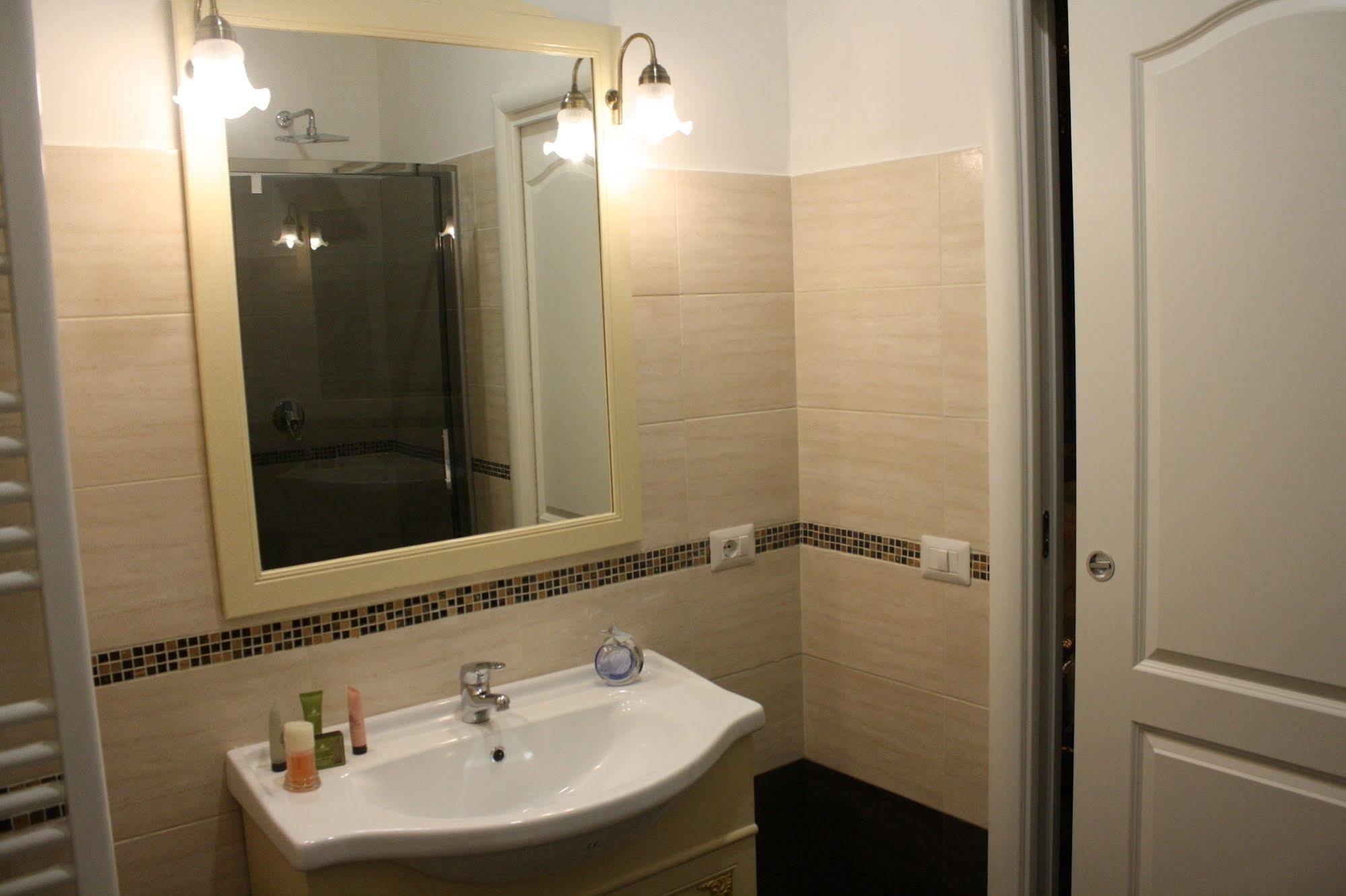 Pope'S Suites Rome Exterior photo